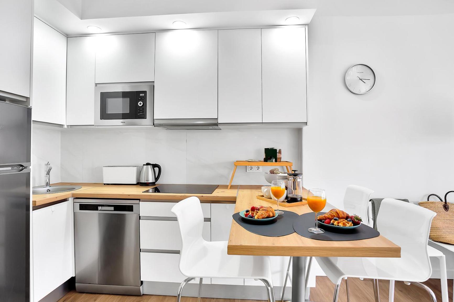 Modern Beach Apartment Romana Playa 723 In Marbella, Elviria Esterno foto