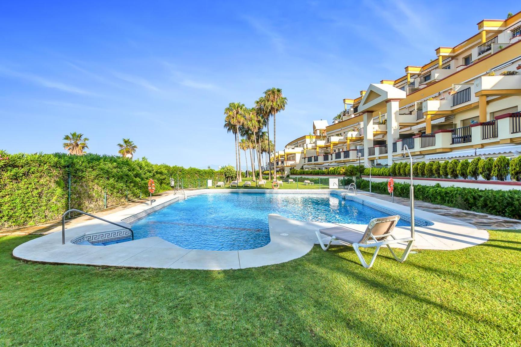 Modern Beach Apartment Romana Playa 723 In Marbella, Elviria Esterno foto